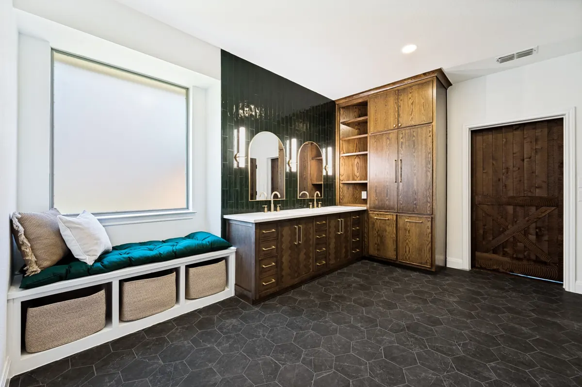 Master bath renovation in [NEARBY CITY 2]